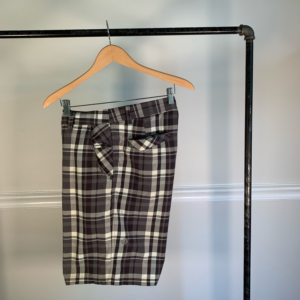 Lululemon Kahuna Shorts